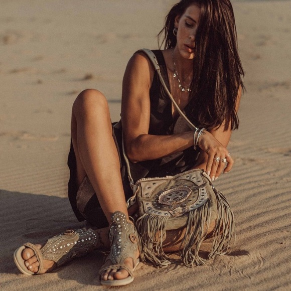 El Vaquero Maya Sandals - limited edition Mou/gold. Sz. 40 - Picture 2 of 16